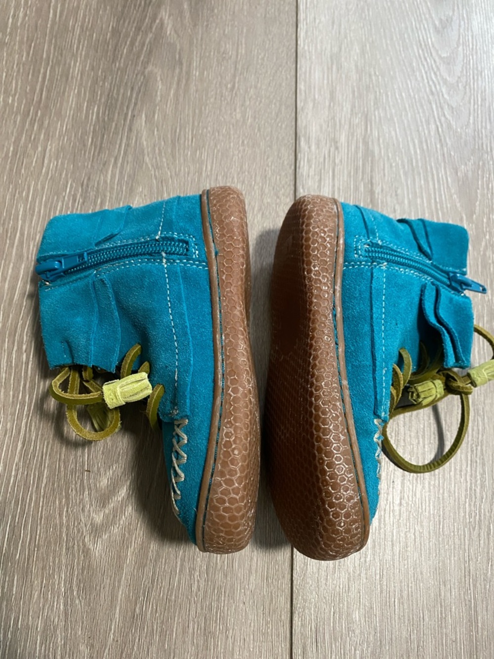 Livie & Luca Teal Suede Moccasins with Olive Laces Blue Leather Boots Girls Sz 8 - Picture 3 of 9